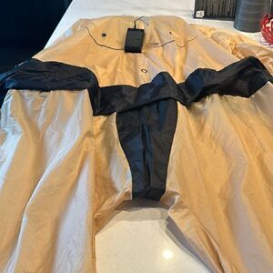 Sumo wrestler costume fan works great fun for everyone. Fit almost anyone.